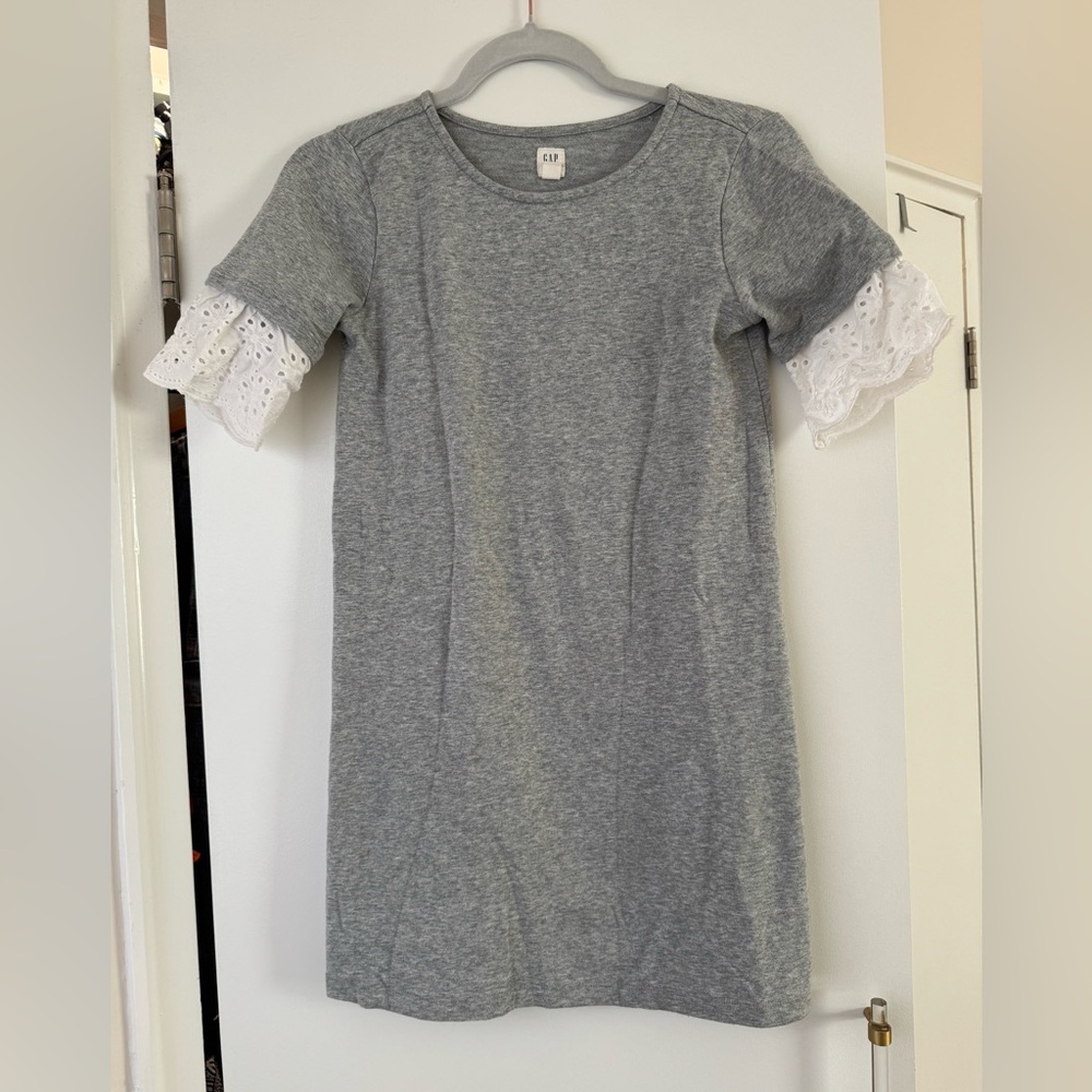 GAP girls ruffle sleeve dress